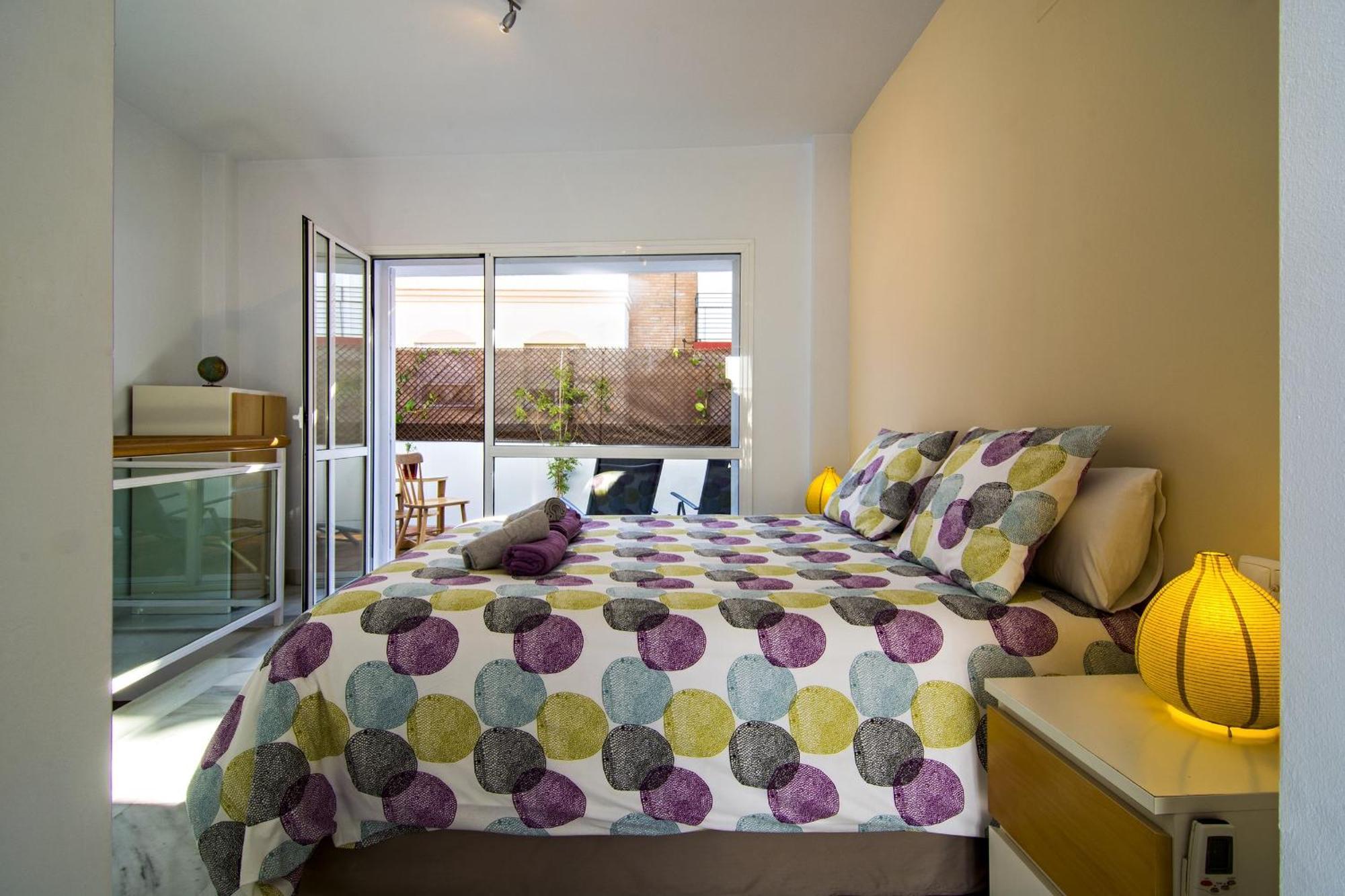 Descubrehome Sol Town Center Private Terrace Σεβίλλη Εξωτερικό φωτογραφία